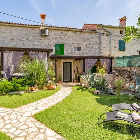 Casa Luciana Near Rovinj *